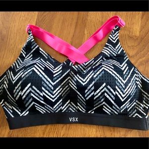 Victoria's Secret Sports Bra - 34C VSX Sport